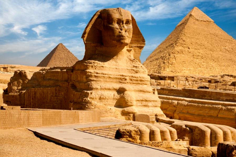 Wakacje w Egipcie oznaczają archeologiczną przygodę, ale też plażowanie na słonecznym wybrzeżu.